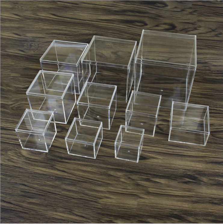 Top & Bottom Cover Type Strong Crystal Acrylic Box For The Give Away ( 2 Sizes )