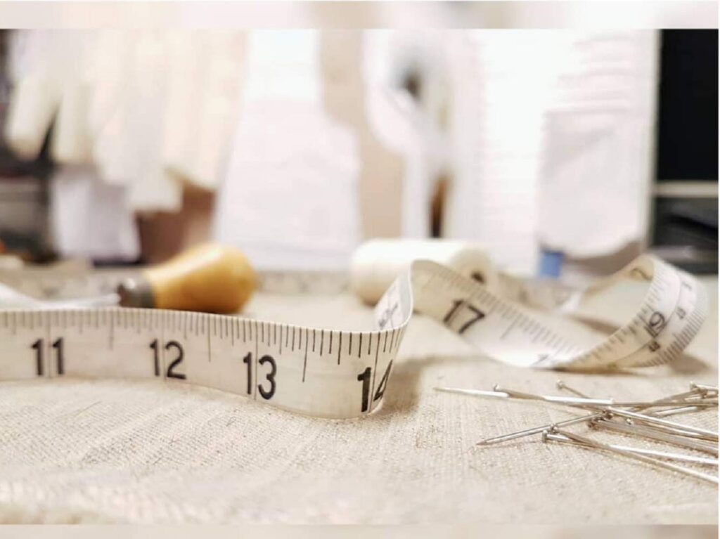 2M soft sewing measuring tape double sided body measurement ruler