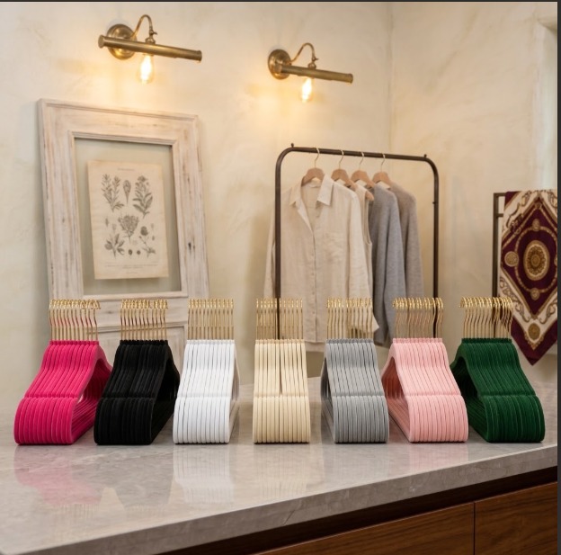 44cm Velvet Suit Hangers with 360 degree gold hooks