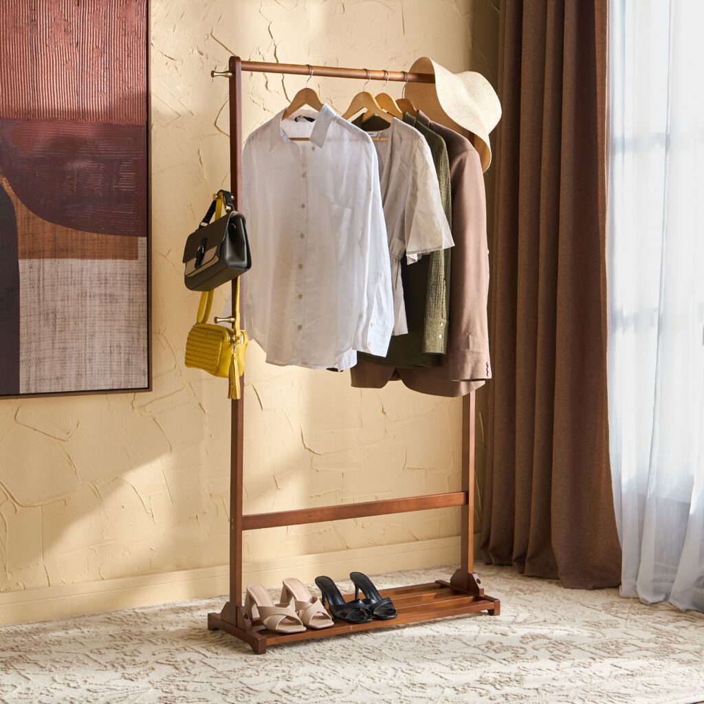 premium wooden coat hangers with 360 degree swivel hook