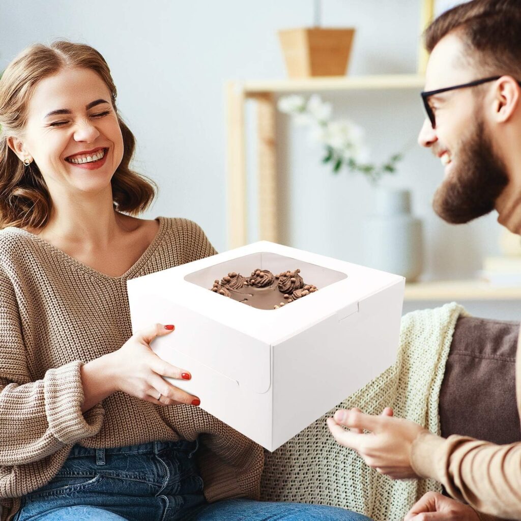 White bakery boxes with clear window