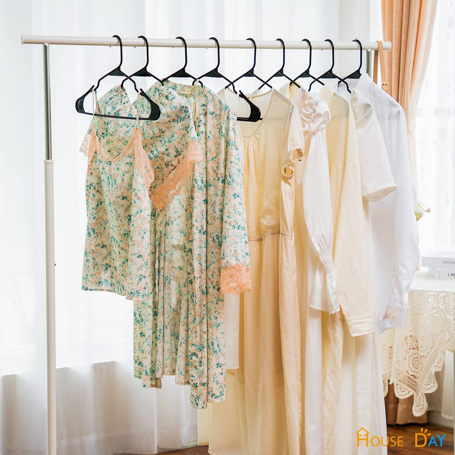 71FKUUaAqjL._AC_SL1500_